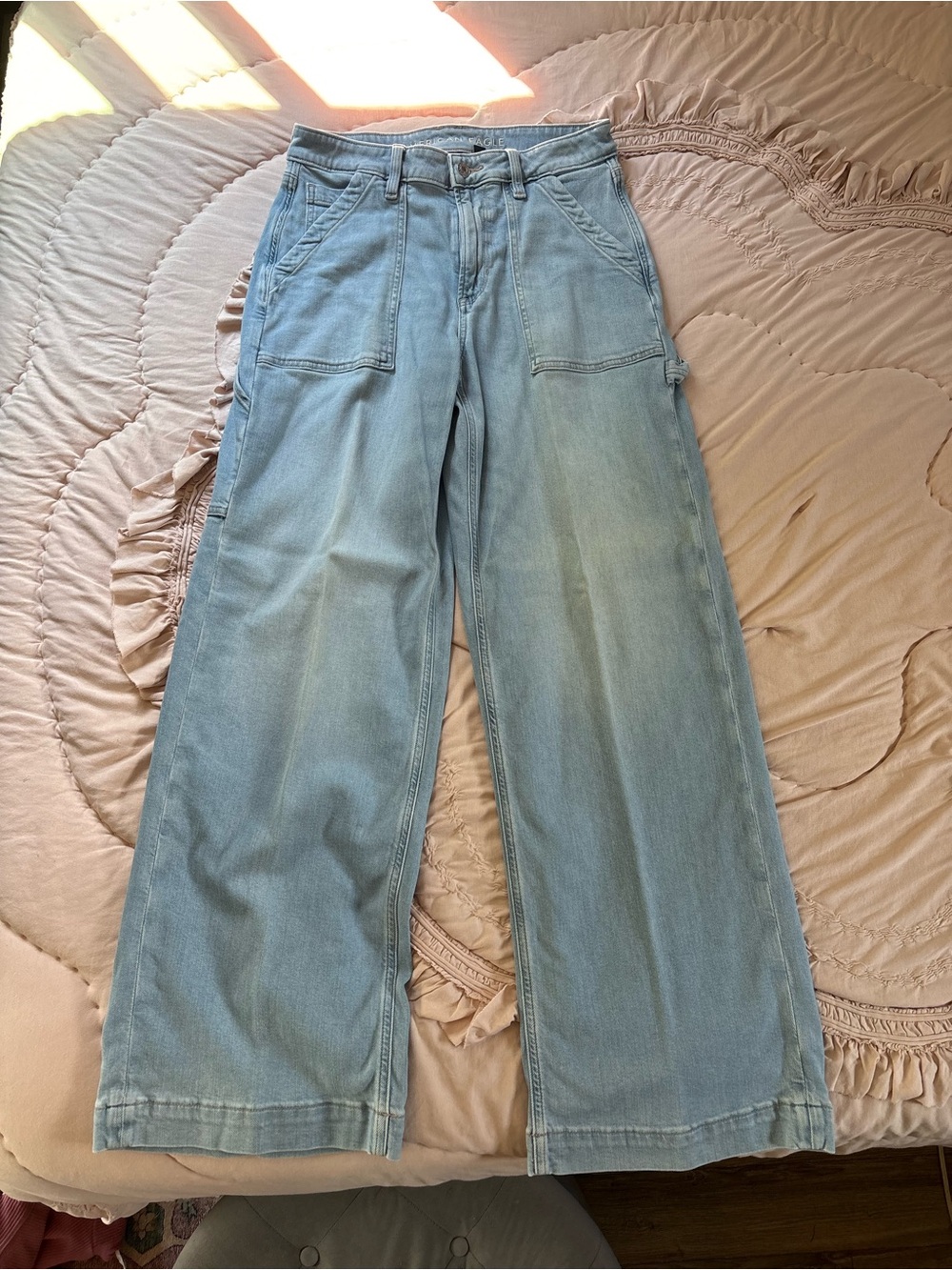 NWOT American Eagle Wide Leg Carpenter Style Jeans